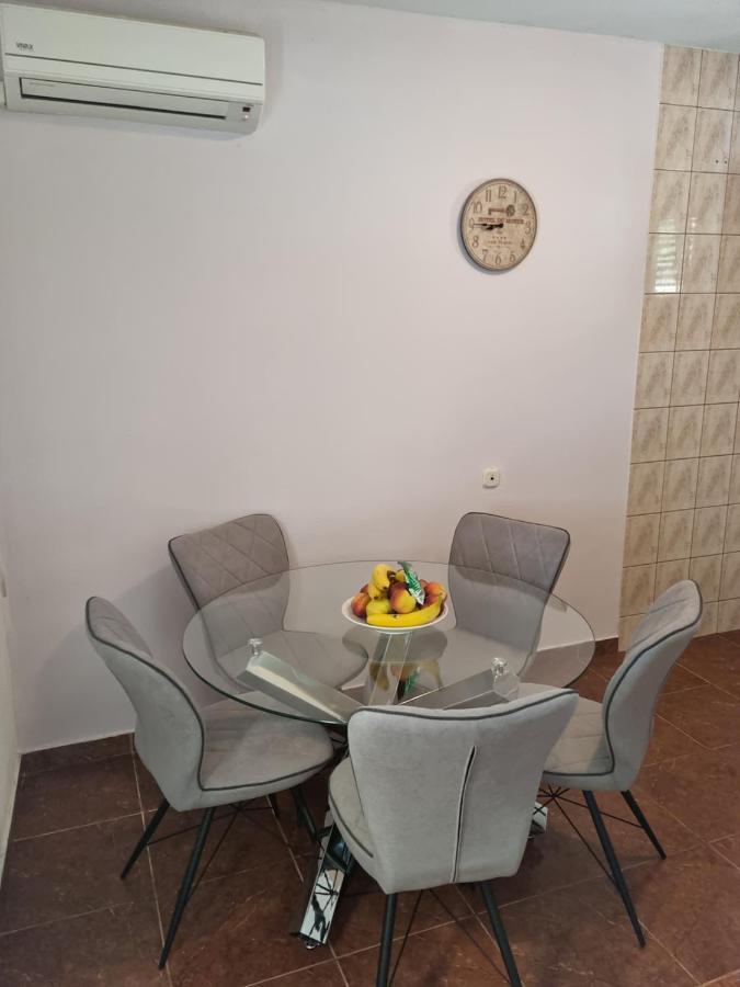 Apartment Ivana Biograd Na Moru Exterior photo